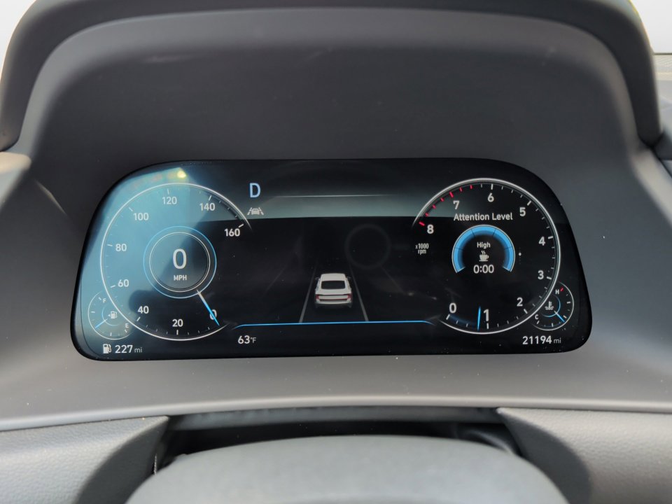 Certified 2022 Hyundai Sonata Limited w/ Cargo Package FWD image 11