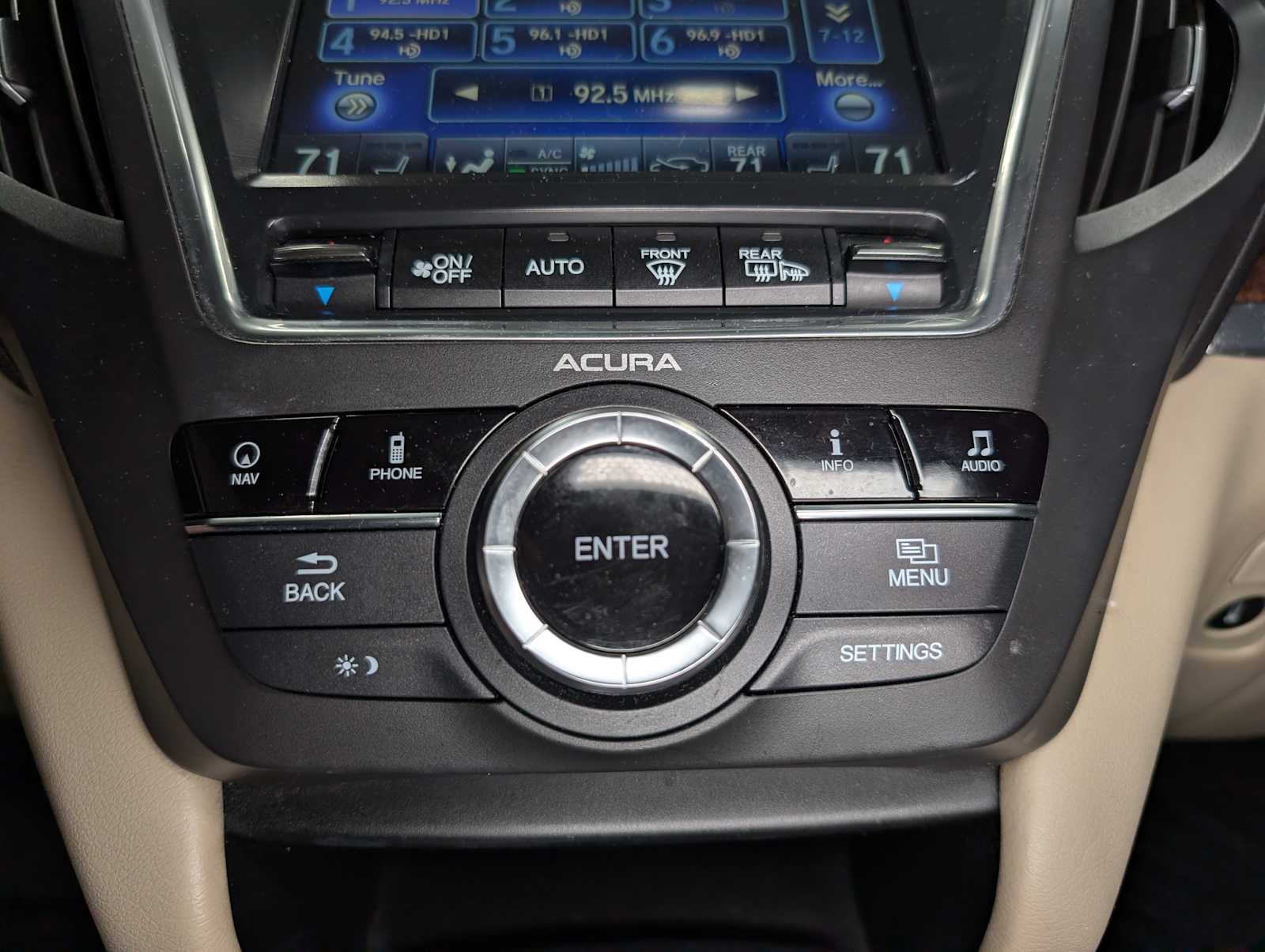 Used 2017 Acura MDX SH-AWD w/ Technology Package image 32