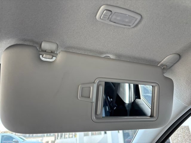 Used 2024 Hyundai Elantra Limited FWD image 36