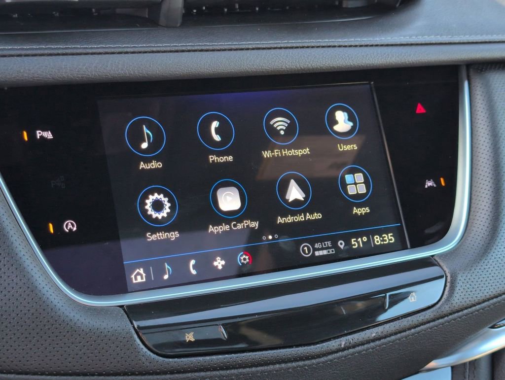 Used 2025 Cadillac XT6 Luxury image 12