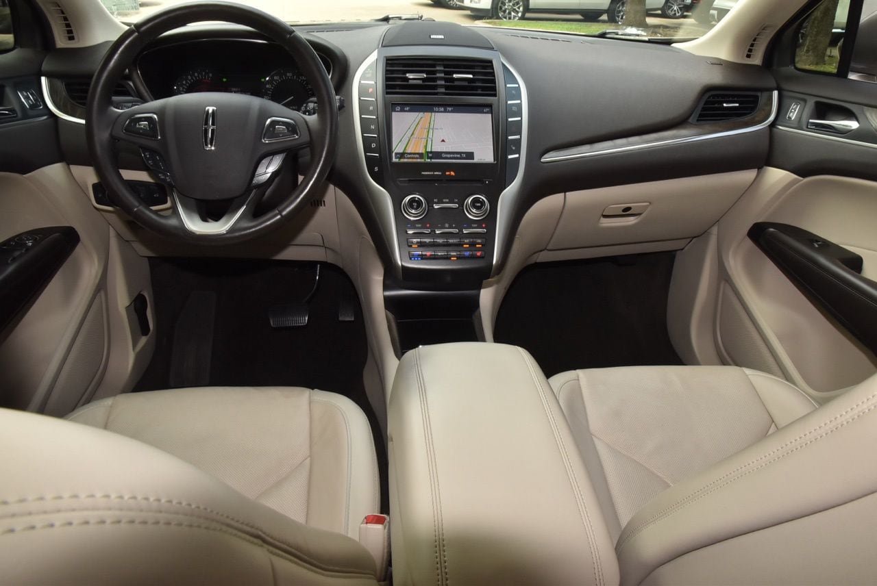 Used 2019 Lincoln MKC Reserve w/ MKC Technology Package FWD image 16