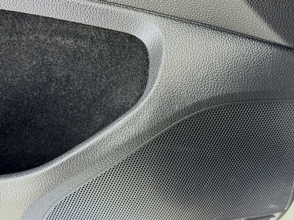 Used 2015 Volkswagen GTI S FWD image 21