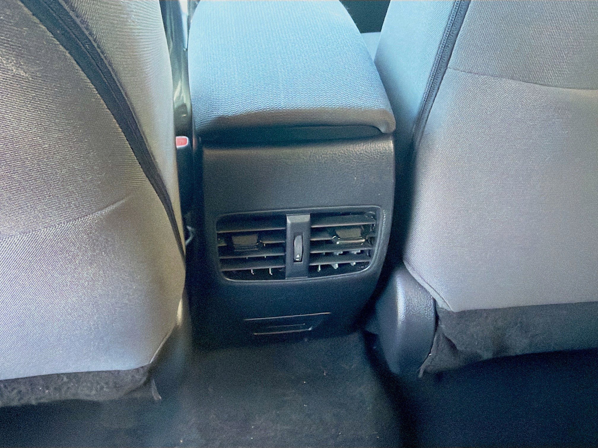 Used 2023 Toyota Corolla Cross LE FWD image 23