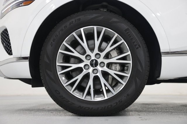 Used 2025 Genesis GV80 2.5T Standard AWD/4WD image 11