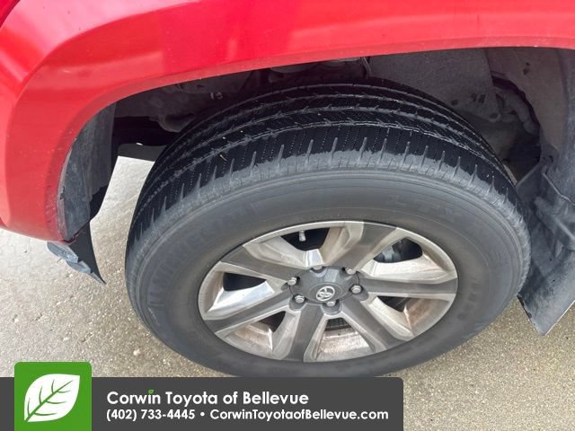 Used 2019 Toyota Tacoma Limited AWD/4WD image 18