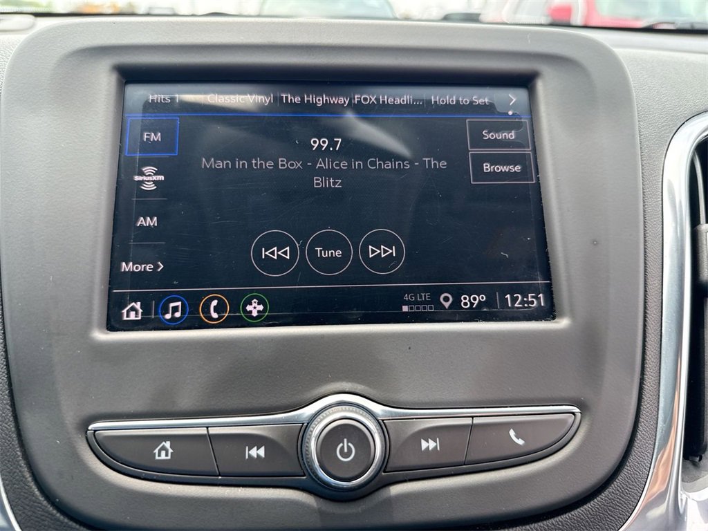 Used 2023 Chevrolet Equinox LT image 16