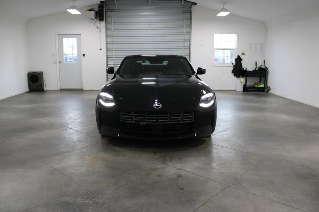 Used 2024 Nissan Z Performance w/ Floor Mat Package image 3