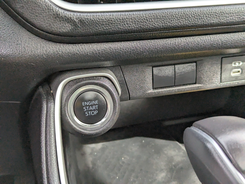 Used 2025 Toyota Grand Highlander AWD image 26