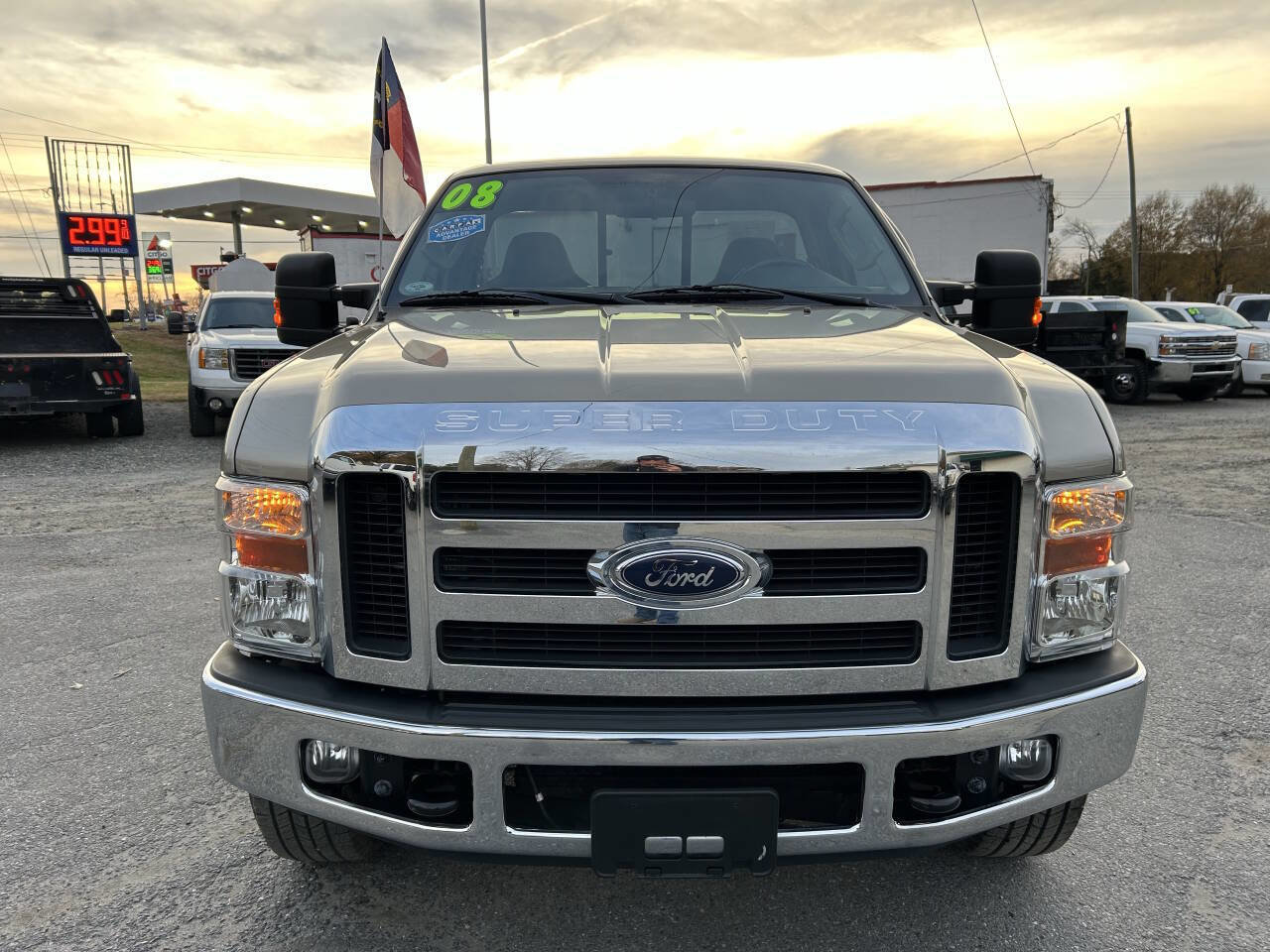 Used 2008 Ford F350 XLT image 3