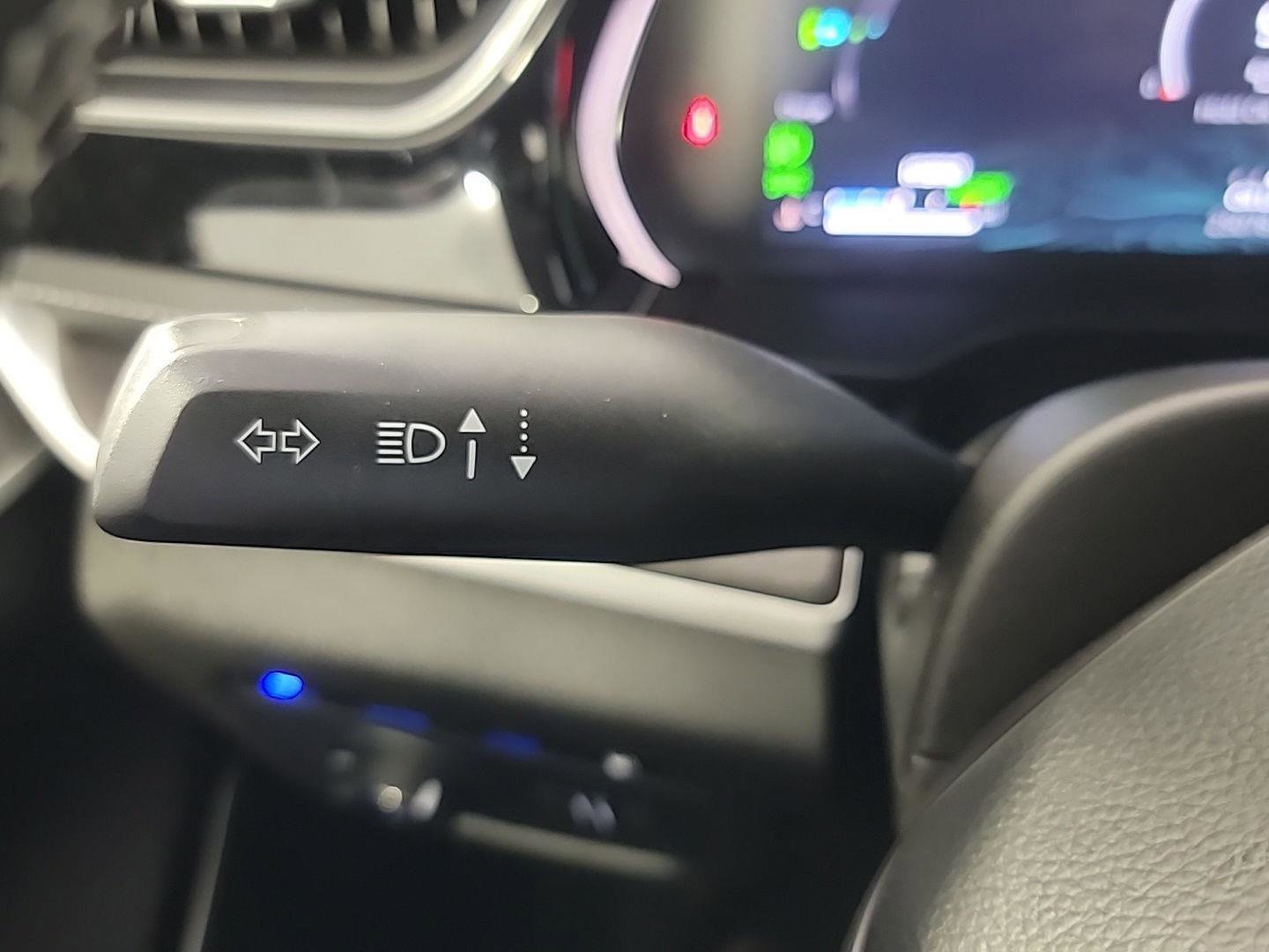 Used 2022 Jeep Grand Cherokee Limited 4xe image 30