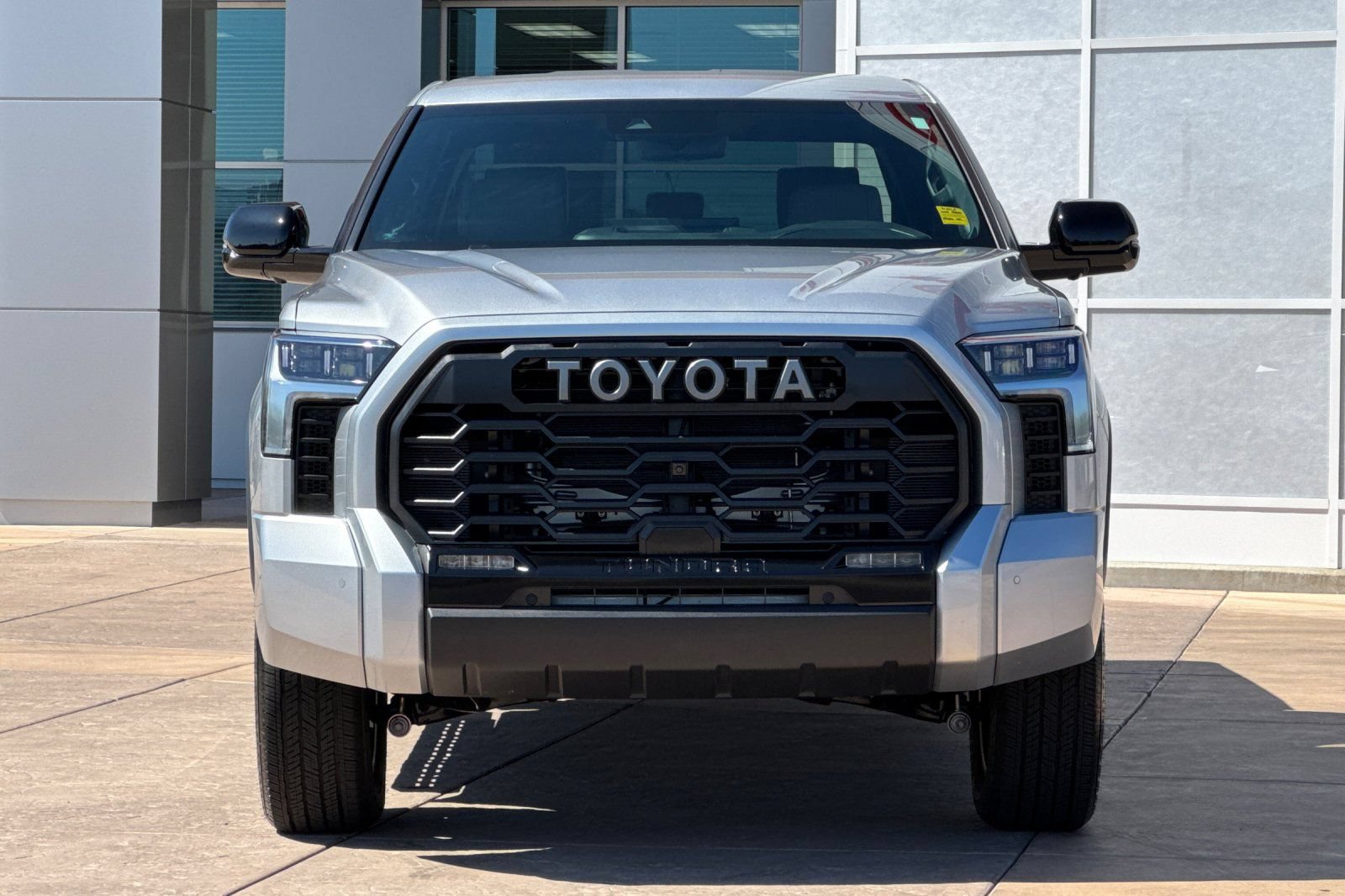 Used 2026 Toyota Tundra Limited AWD/4WD image 10