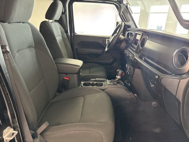 Used 2023 Jeep Wrangler Unlimited w/ Cold Weather Group image 24