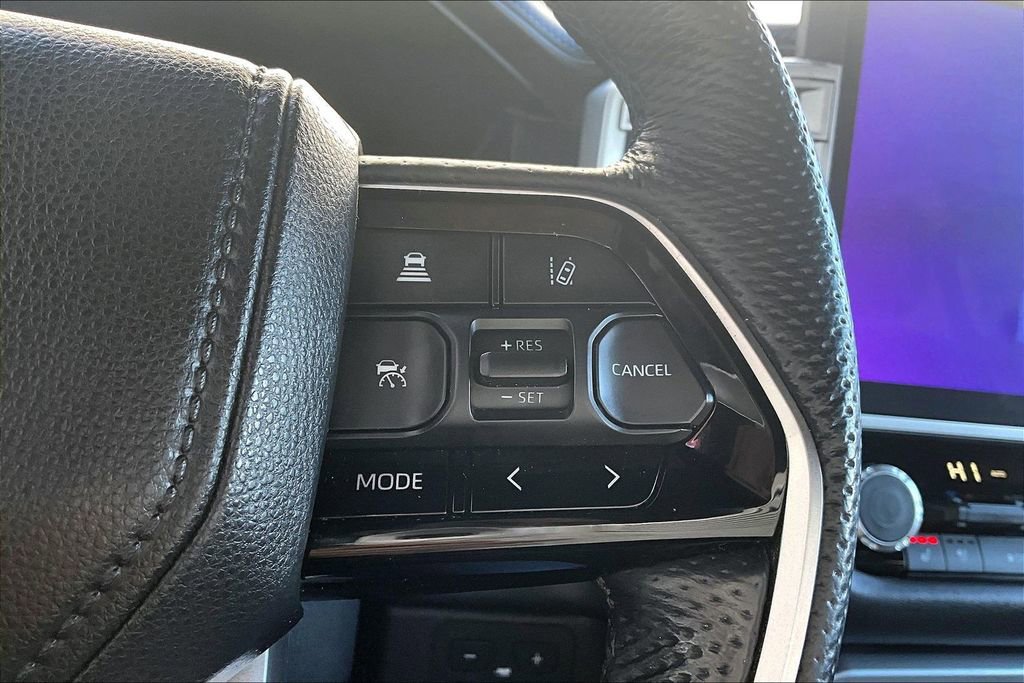 Used 2024 Toyota Tundra Platinum image 11