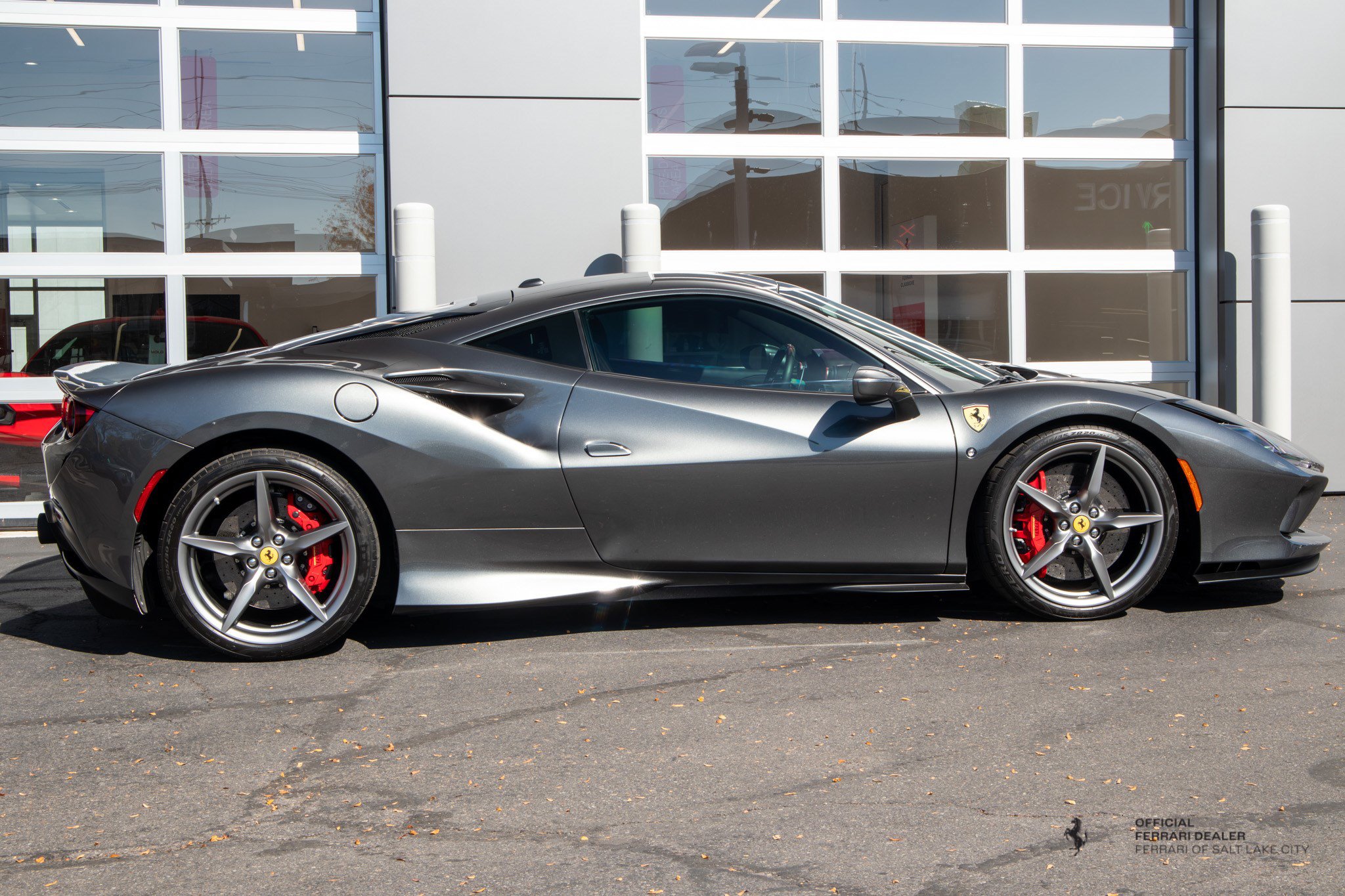 Used 2020 Ferrari F8 Tributo RWD image 7
