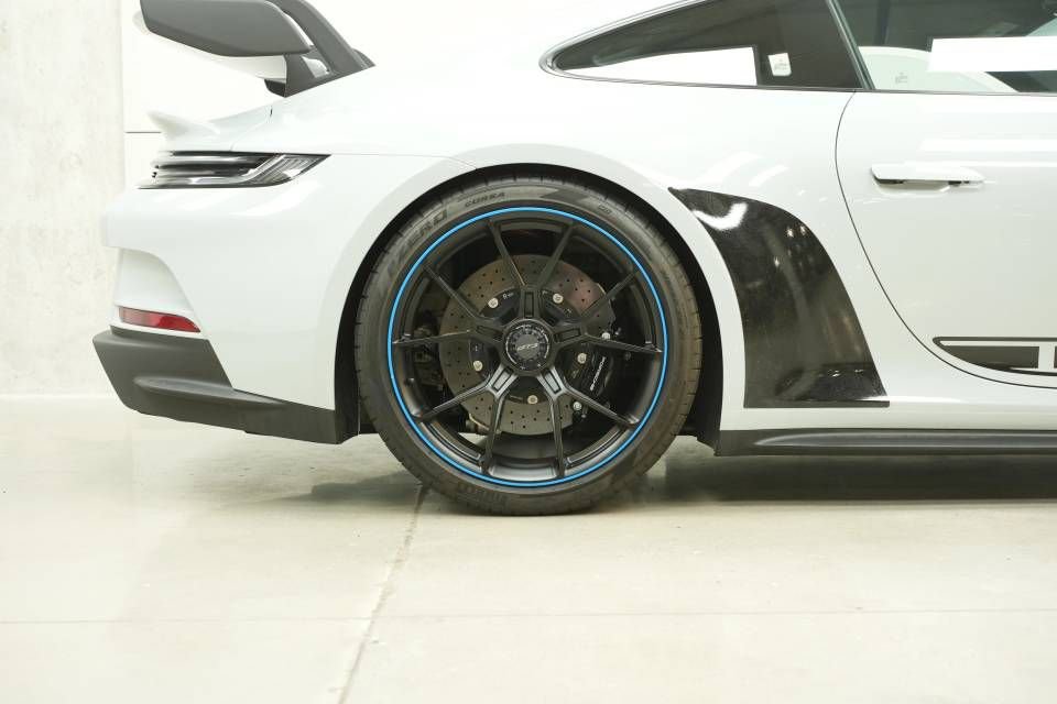 Used 2022 Porsche 911 GT3 RWD image 45