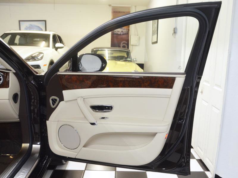Used 2015 Bentley Flying Spur V8 AWD/4WD image 21