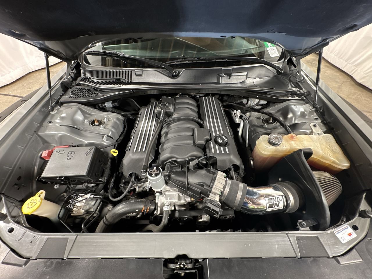 Used 2017 Dodge Challenger R/T Scat Pack w/ Leather Interior Group image 32