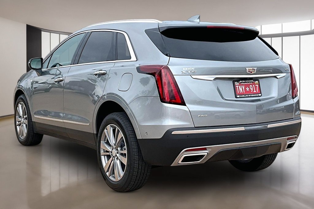 New 2026 Cadillac XT5 Premium Luxury w/ Driver Assist Package AWD/4WD image 3