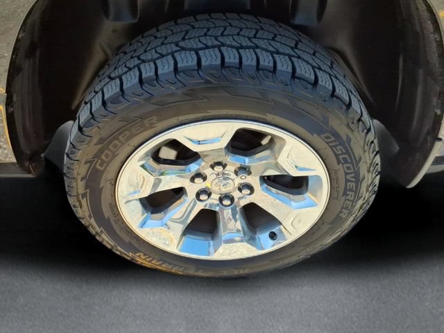 Used 2019 RAM 1500 Big Horn AWD/4WD image 7