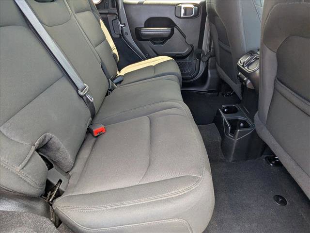 Used 2022 Jeep Wrangler Unlimited Sport image 18
