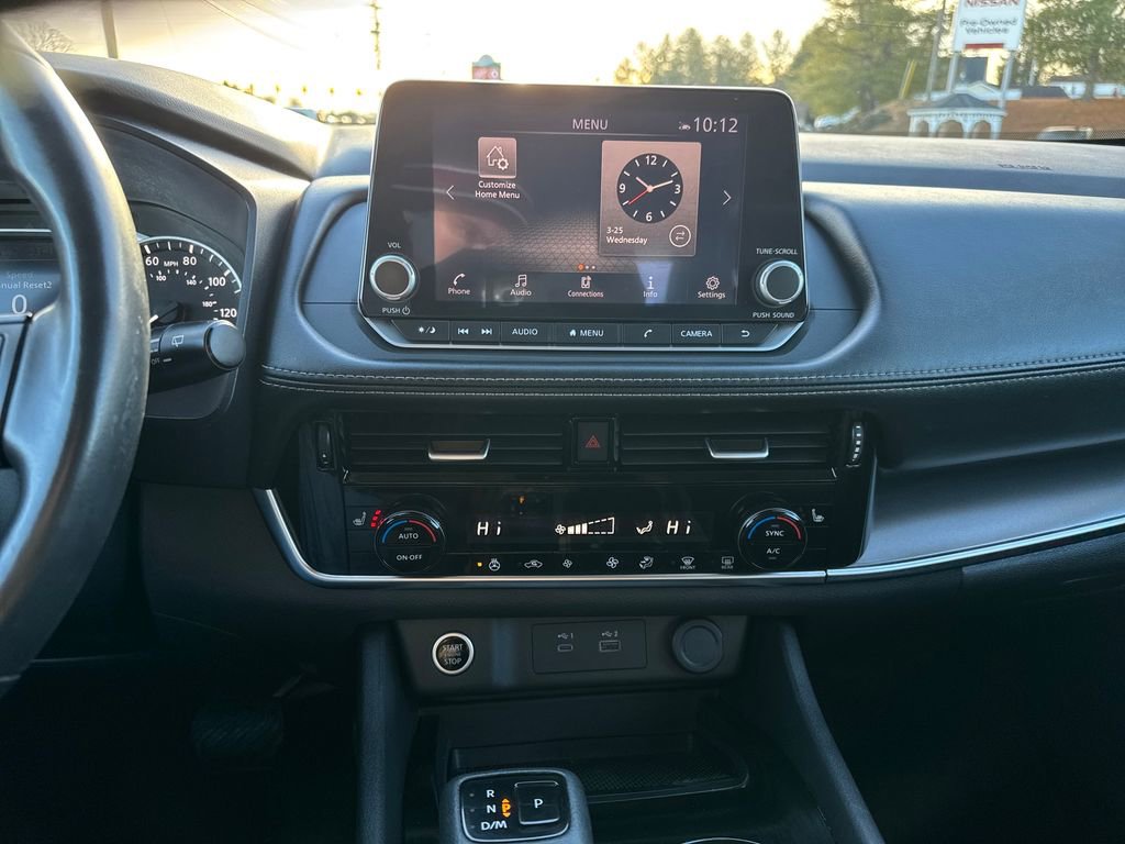 Used 2023 Nissan Rogue SV w/ SV Premium Package image 19