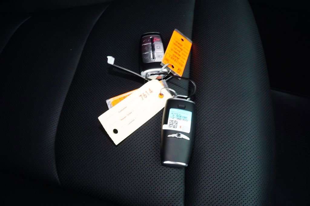 Certified 2025 Genesis GV70 2.5T Advanced w/ Advanced Package image 25