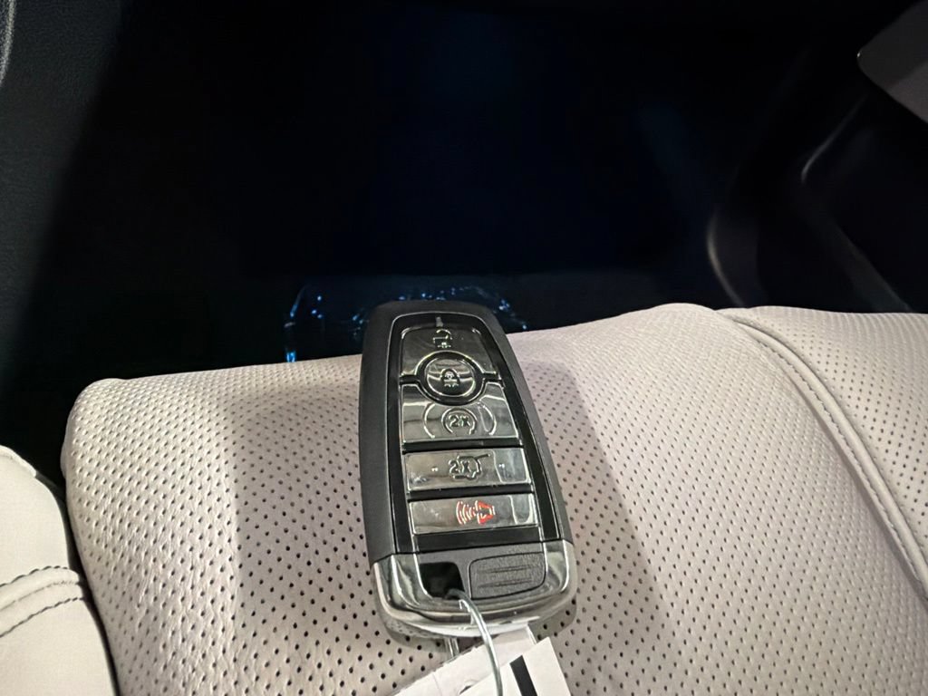New 2026 Lincoln Aviator Reserve AWD/4WD image 42