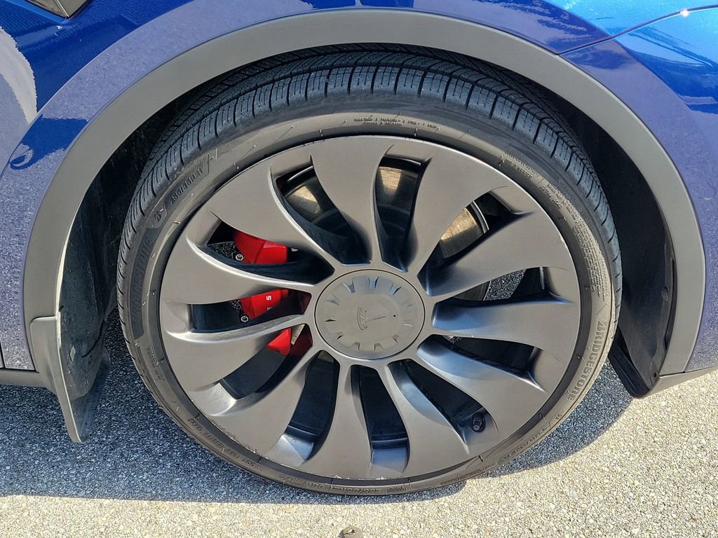Used 2022 Tesla Model Y Performance AWD/4WD image 13