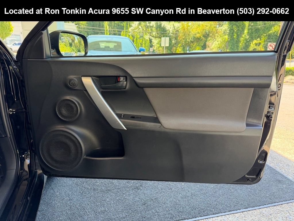 Used 2014 Scion tC FWD image 28