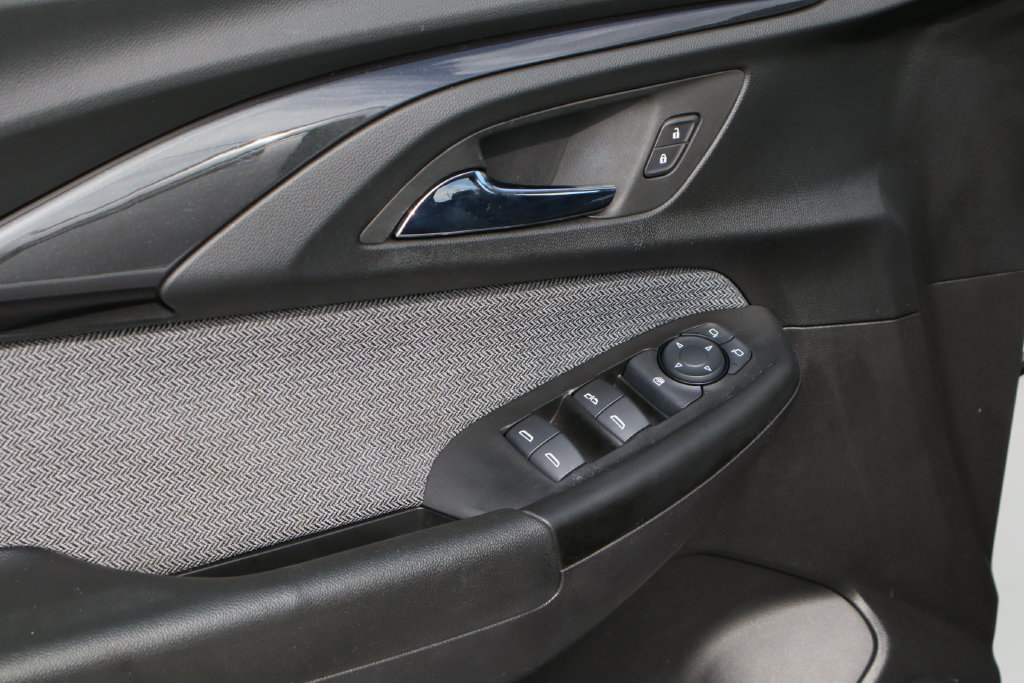 Used 2023 Chevrolet TrailBlazer LT FWD image 21