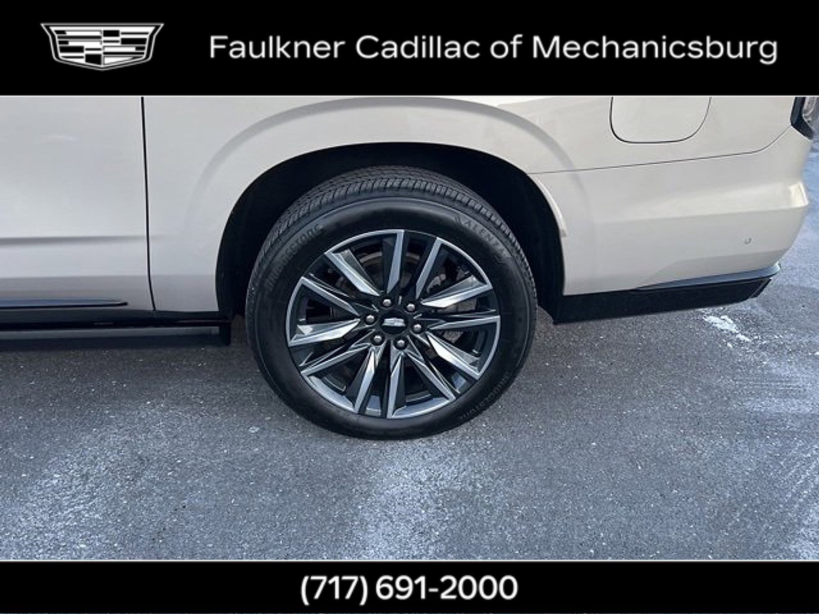 Used 2021 Cadillac Escalade ESV Sport w/ Driver Assist Tech Package image 34