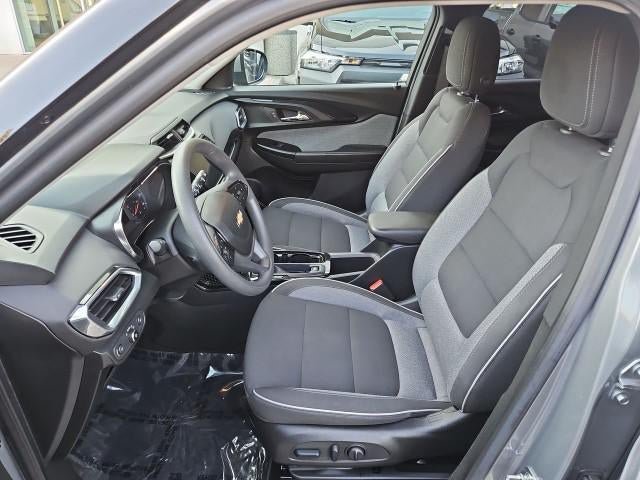 Used 2023 Chevrolet TrailBlazer LT w/ Convenience Package FWD image 18