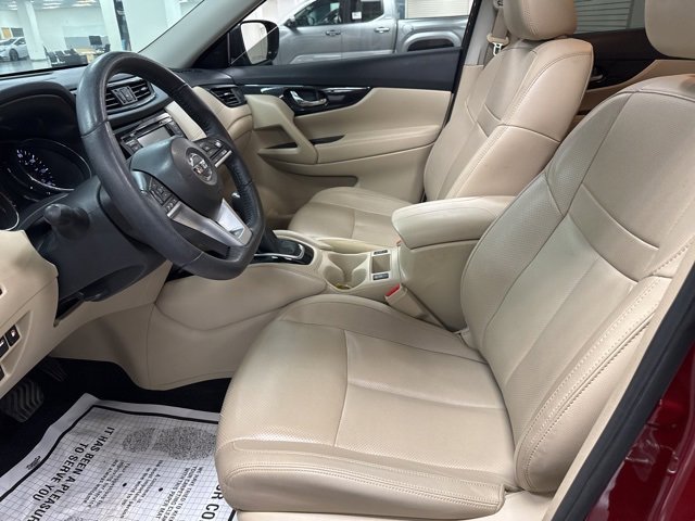 Used 2019 Nissan Rogue SL w/ Premium Package image 23