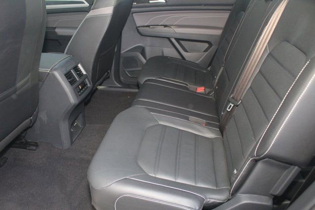 Used 2022 Volkswagen Atlas SEL Premium image 26
