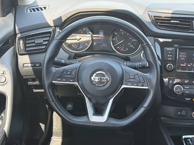 Used 2022 Nissan Rogue Sport SV FWD image 23