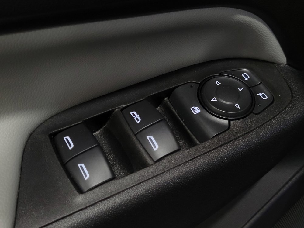 Used 2021 Chevrolet Equinox LS AWD/4WD image 27