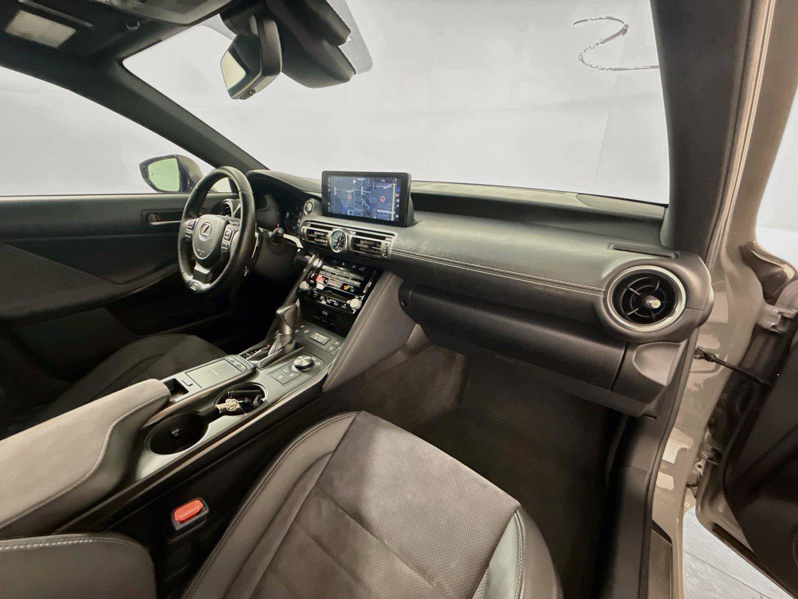 Used 2022 Lexus IS 500 w/ Accessory Package RWD image 16