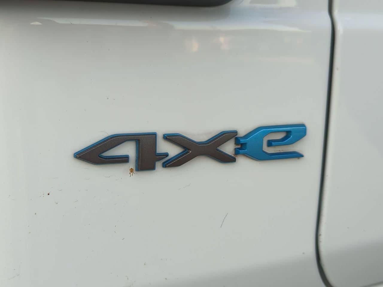 Used 2022 Jeep Wrangler Unlimited Rubicon 4xe AWD/4WD image 5