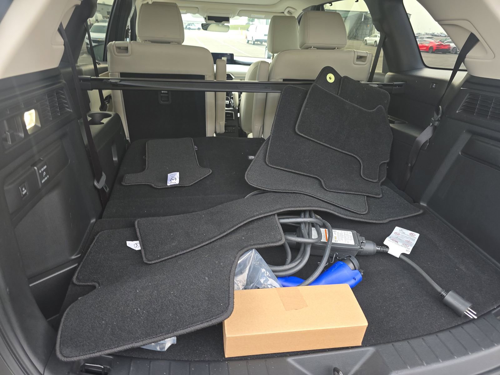 Certified 2025 MAZDA CX-90 Plug-In Hybrid w/ Premium Plus image 23
