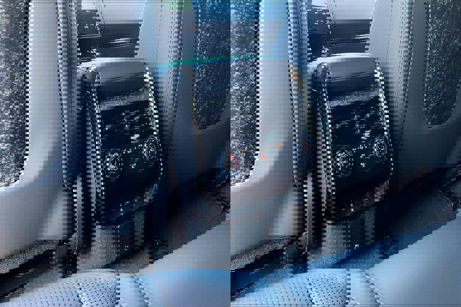 New 2025 Land Rover Range Rover Sport SV Edition Two image 20