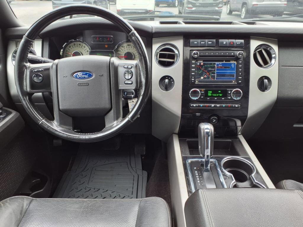 Used 2013 Ford Expedition Limited image 13