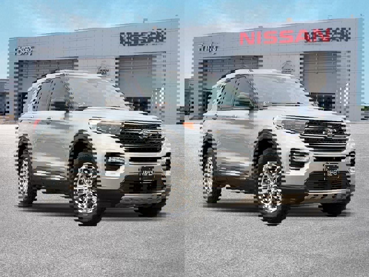 Used 2020 Ford Explorer XLT w/ Equipment Group 202A image 1