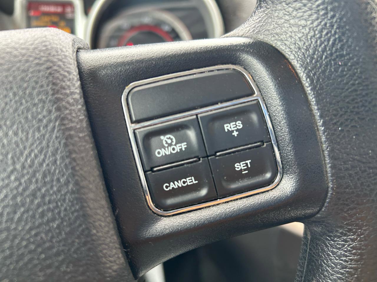 Used 2017 Dodge Journey SE image 19