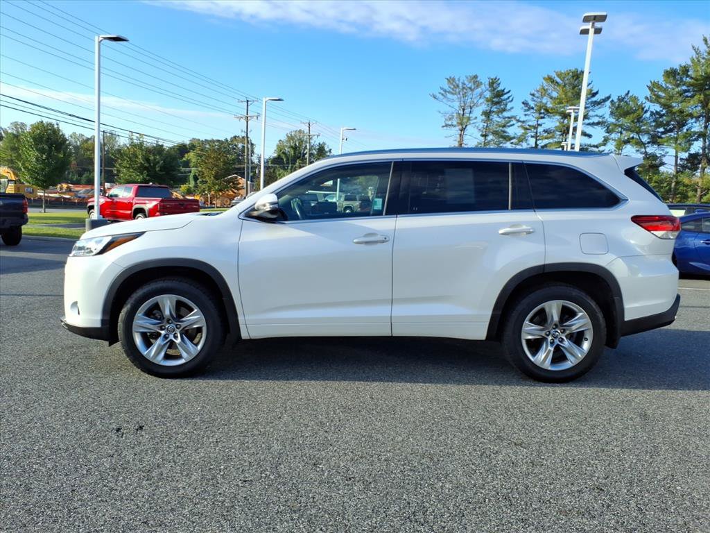 Used 2019 Toyota Highlander Limited AWD/4WD image 13