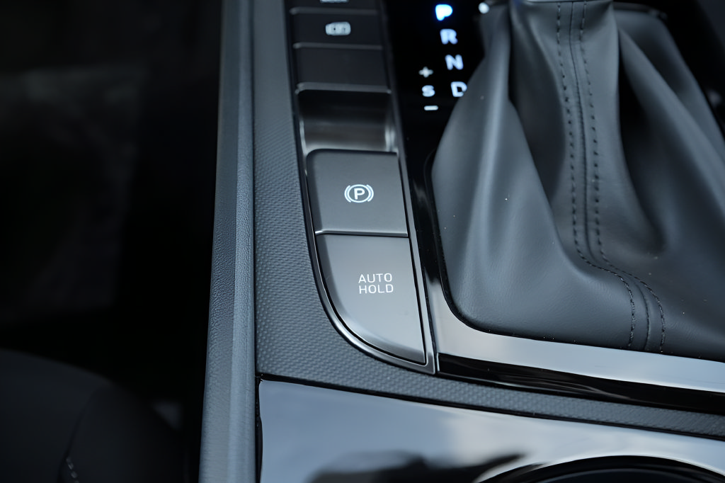 New 2026 Hyundai Elantra SEL Sport FWD image 29