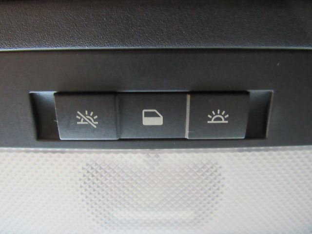 Used 2014 Chevrolet Camaro SS image 42