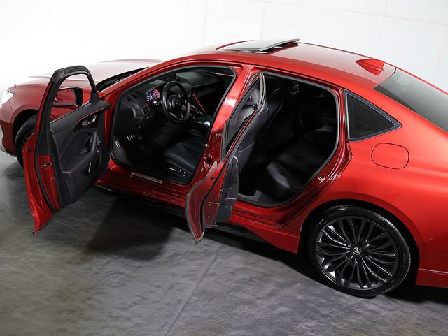 Certified 2022 Acura TLX Type S AWD/4WD image 5