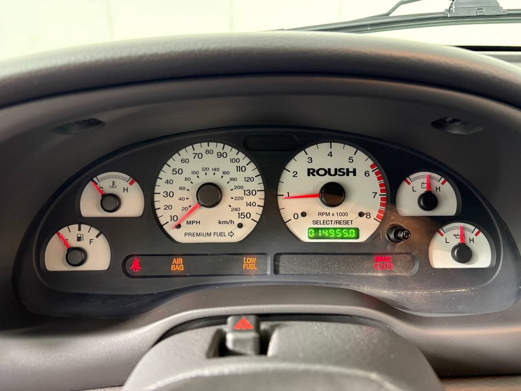 Used 2004 Ford Mustang GT RWD image 16