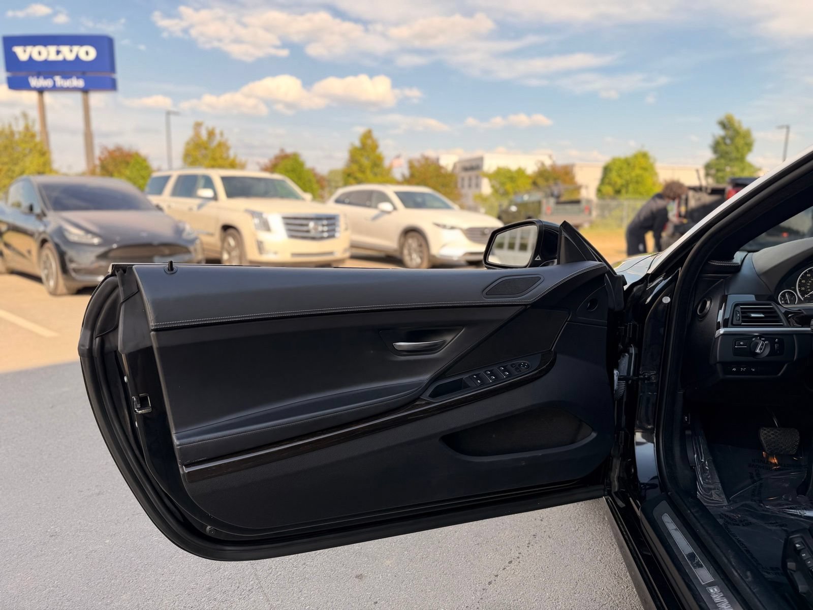 Used 2012 BMW 650i Convertible RWD image 17