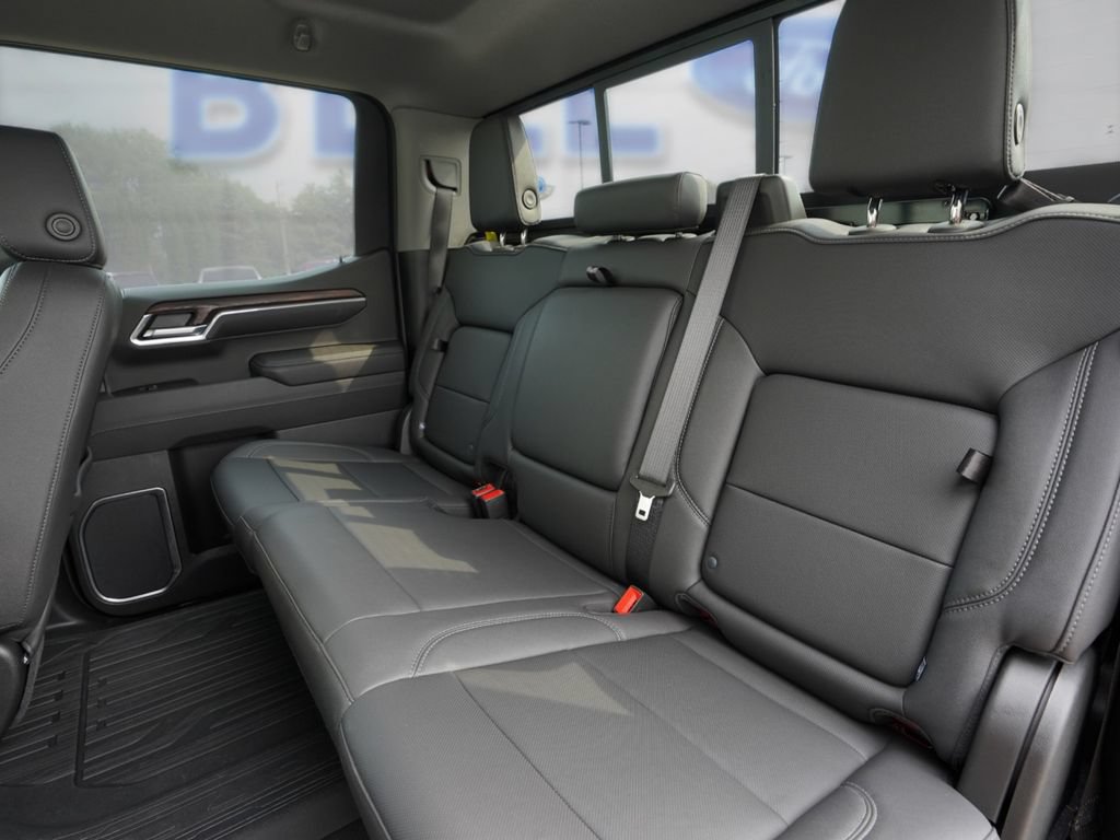 Used 2025 GMC Sierra 1500 SLT w/ SLT Premium Plus Package AWD/4WD image 22